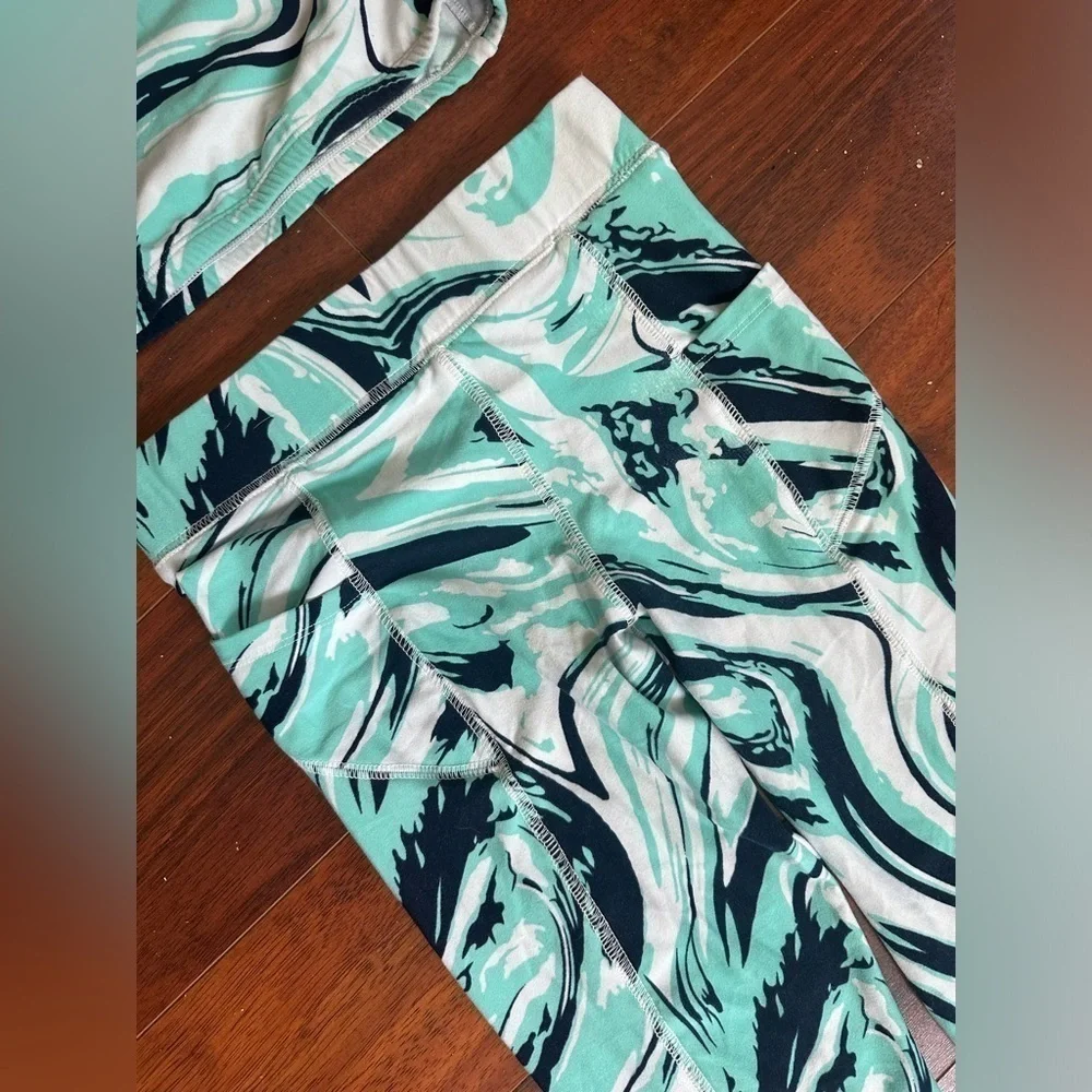 Girls workout set marbled teal